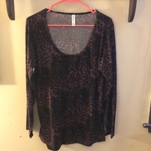 LuLaRoe XL Lynnae Purple Leopard